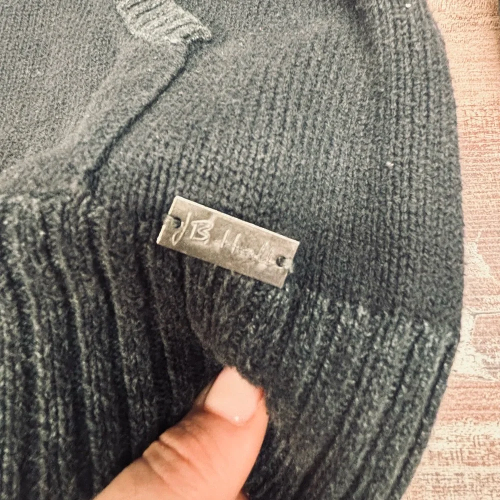 JB Holt Buckle | VGUC Quarter Button Barlow Lincoln Henley Sweater Black Large
